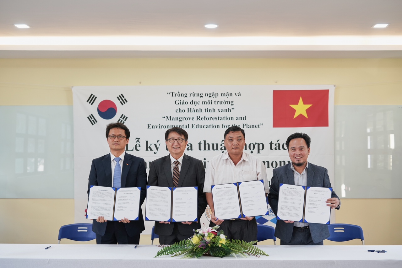 SK이노베이션, 맹그로브 숲 복원 연구를 위한 MOU 체결