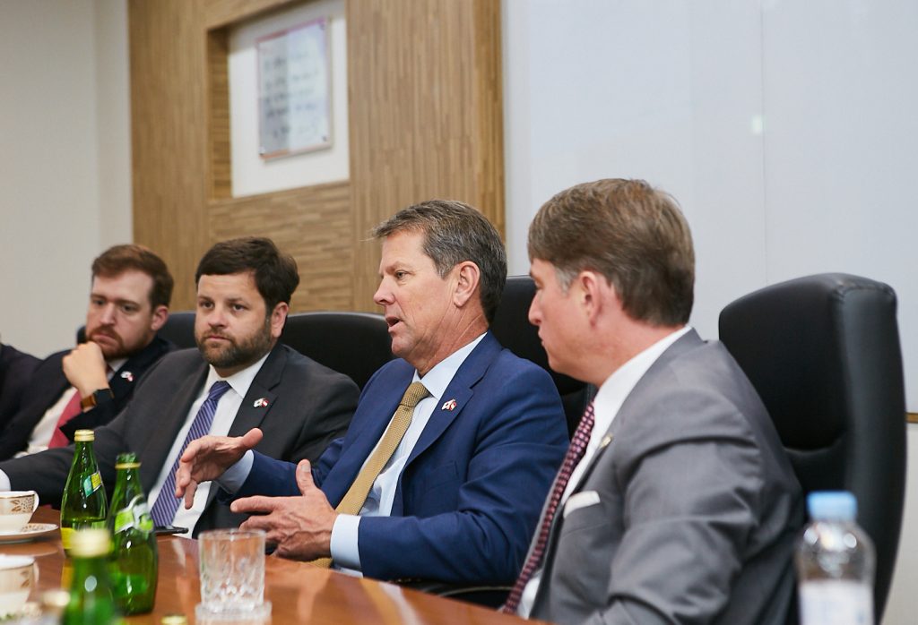 조지아주지사_브리핑