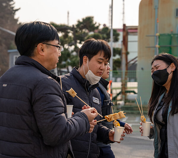 설 명절을 일주일 앞둔 1월 22일, SK이노베이션에서 협력사 구성원들을 위해 어묵 포차를 준비