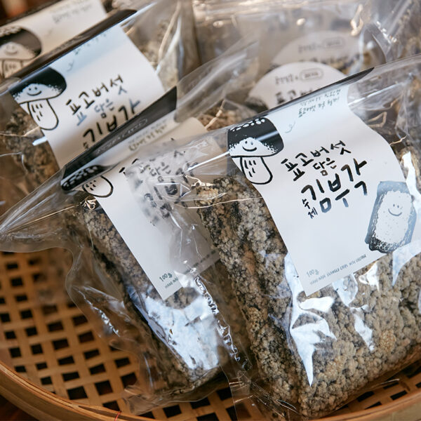 '군산섬김' 매장과 판매 상품들